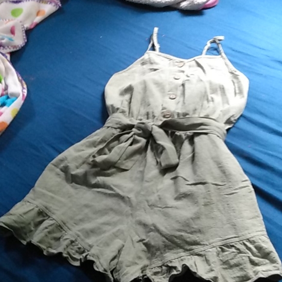 Light armor green jumpsuit - Picture 4 of 4